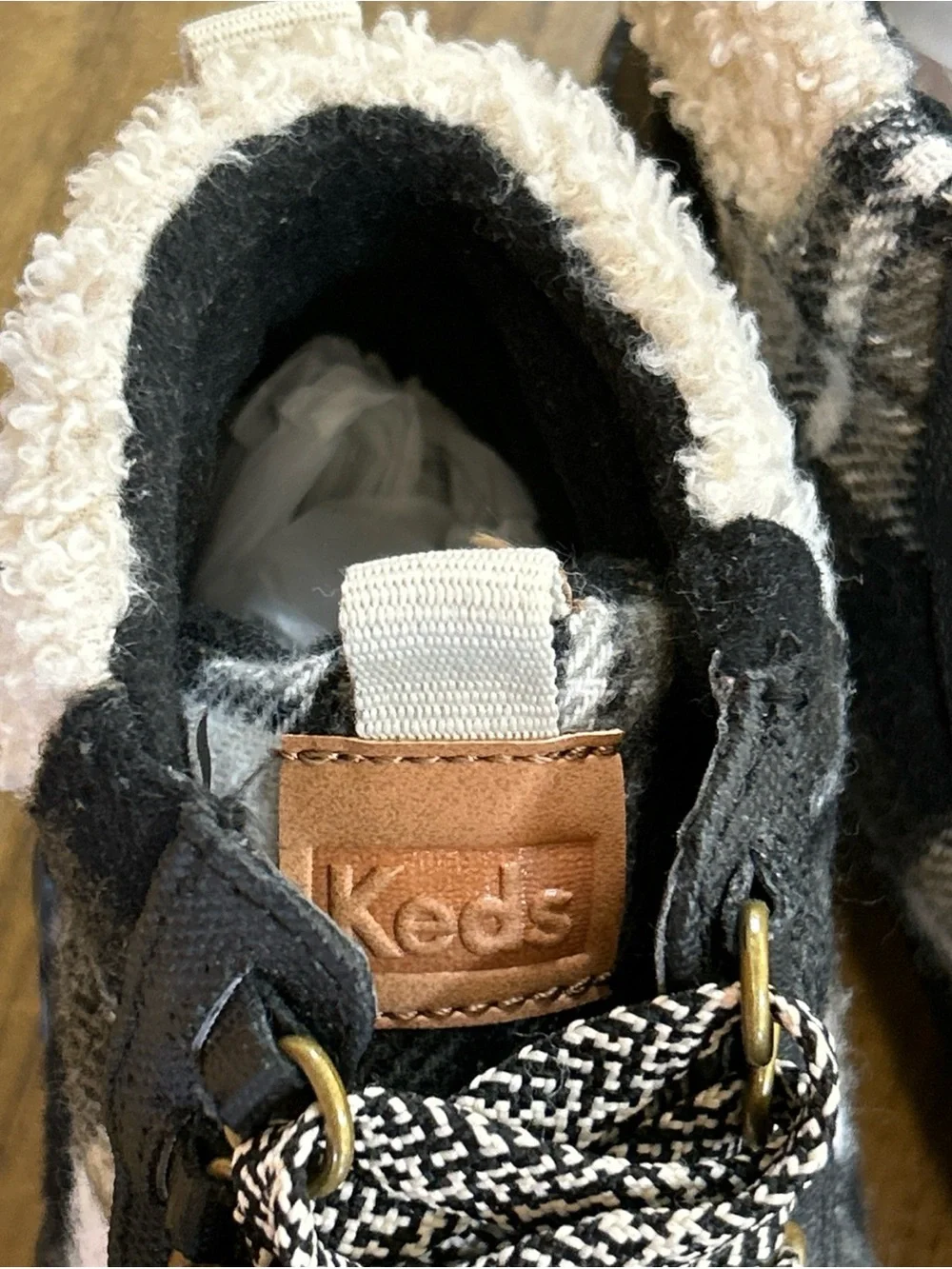 Keds Scout Rain Boot Cozy Thinsulate Water-Repellant Flexible Sole Grip Size 6.5